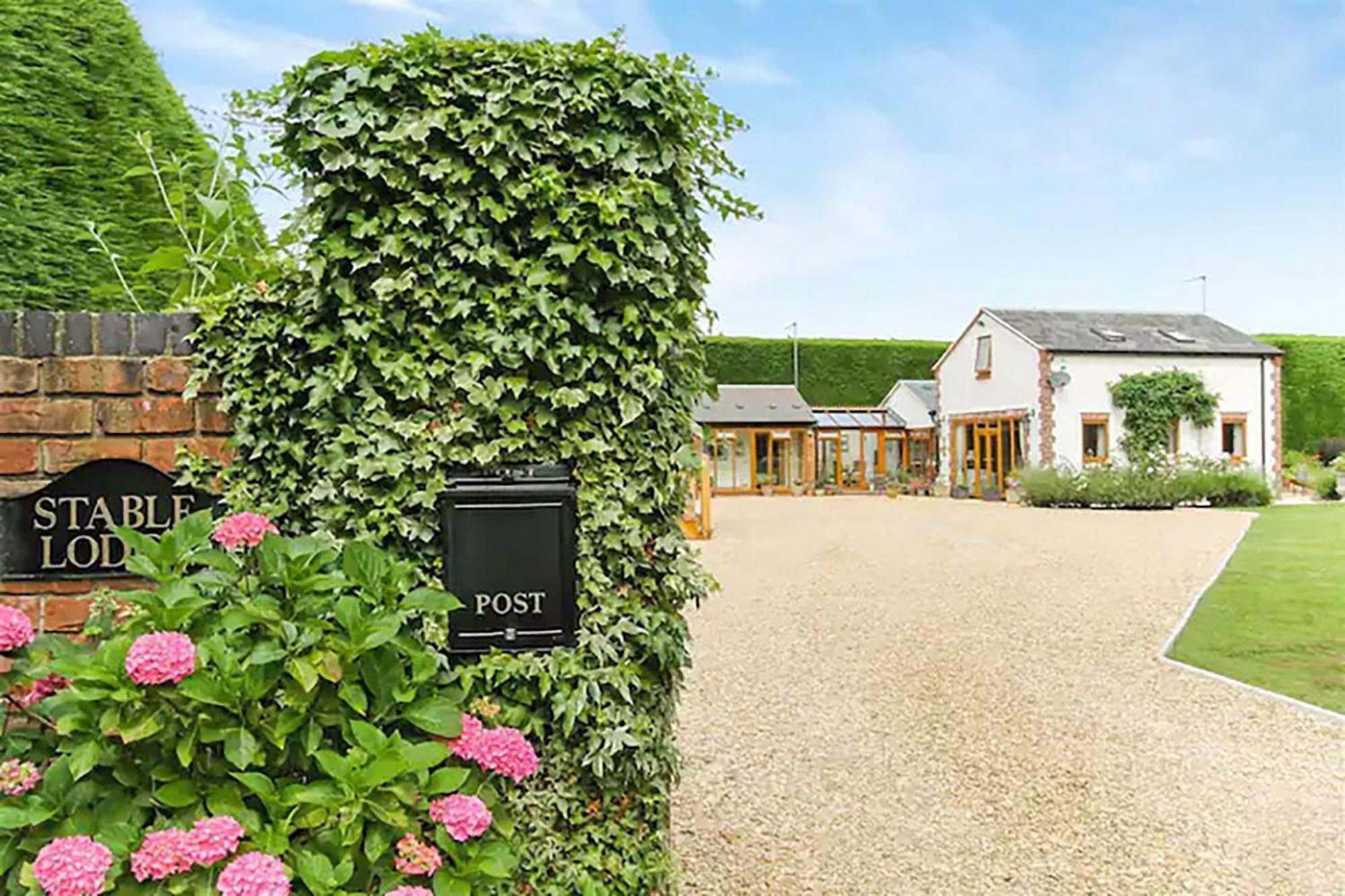Stable Lodge - Boutique Bed & Breakfast Shurdington Luaran gambar