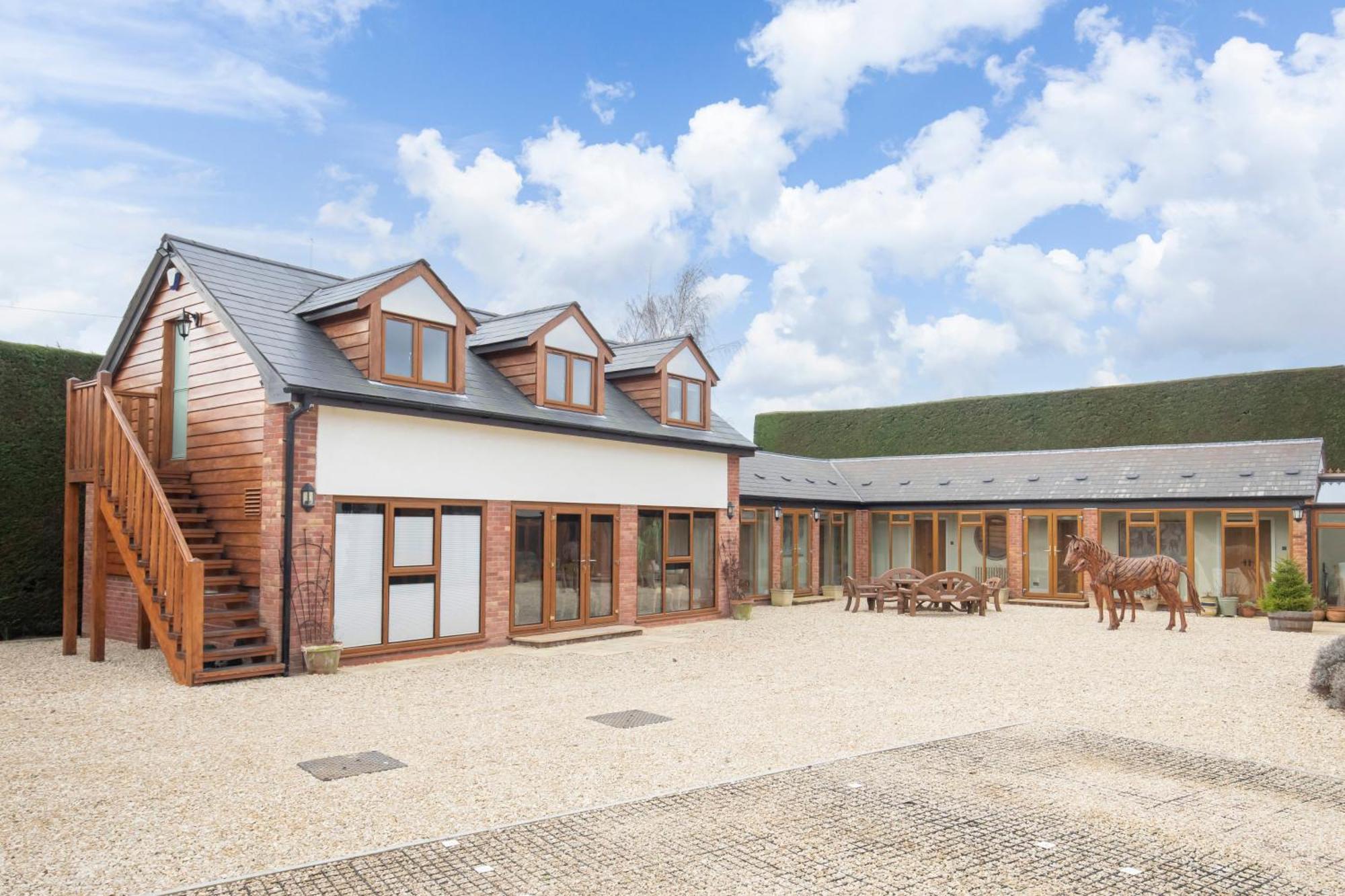 Stable Lodge - Boutique Bed & Breakfast Shurdington Luaran gambar