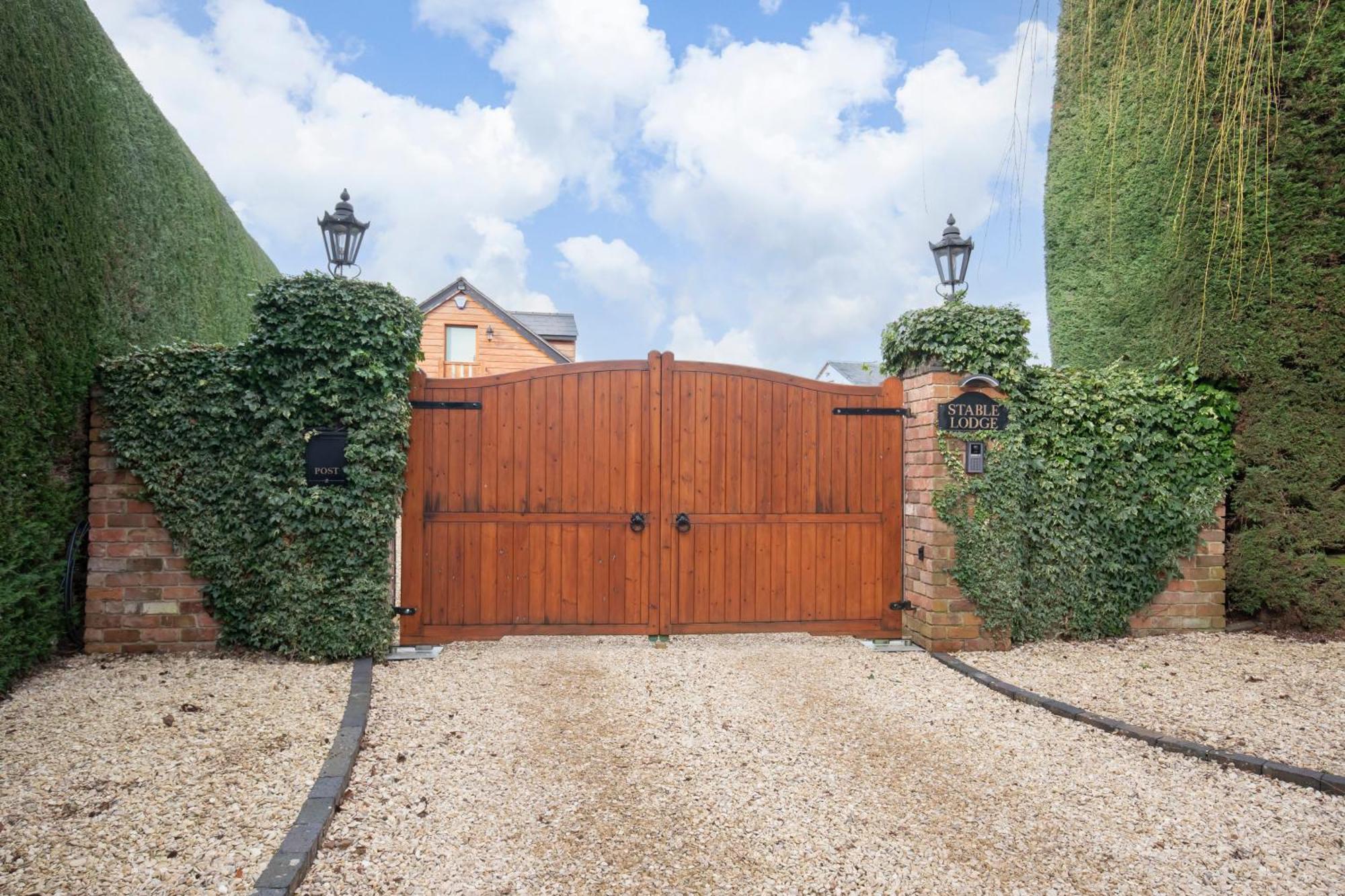 Stable Lodge - Boutique Bed & Breakfast Shurdington Luaran gambar